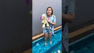 Quando O Filho Trola A Mãe Na Piscina