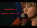 Capture de la vidéo Diane Dufresne "Quand On N'a Que L'amour" Monument National 2003