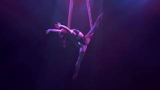 'Call Out My Name' aerial hammock act