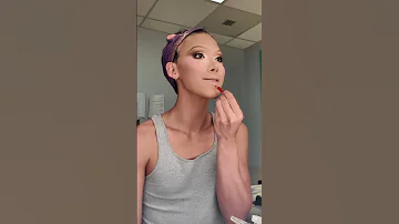 Plastique GRWM Makeup Transformation Boy To Girl For Dollege 