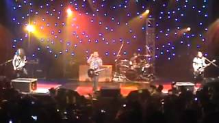 URBANDUB: RUNAWAY (live)