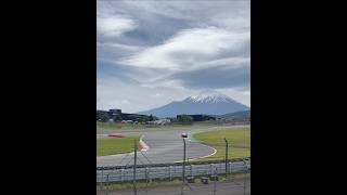FUJI GT300 opening lap