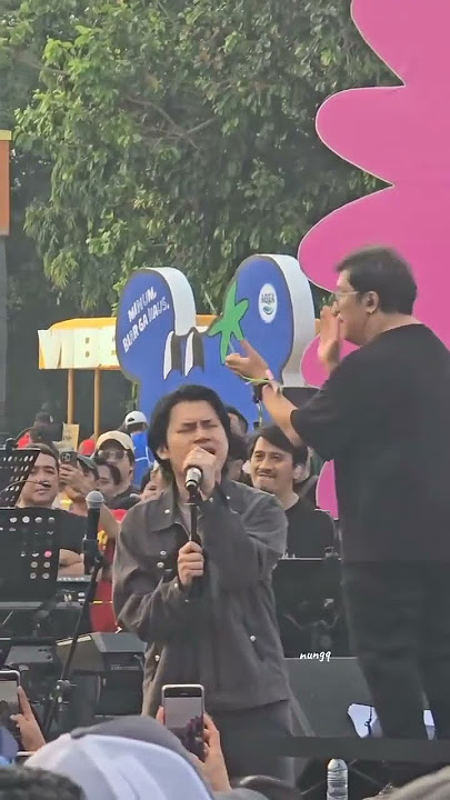 Download lagu Rony Parulian membawakan lagu Topeng milik Peterpan, diiringi Erwin Gutawa Rockchestra #pestapora