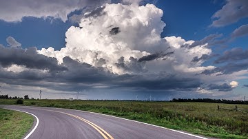 Visually Discerning the Strength of a Thunderstorm by the Updraft