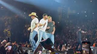 Video thumbnail of "Jason Aldean She's Country w/ Morgan Wallen Luke Bryan Tyler Hubbard"