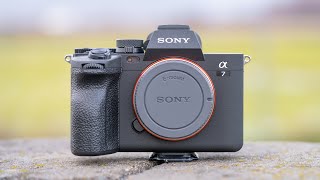 Sony A7 IV Review - One Step from Hybrid Perfection