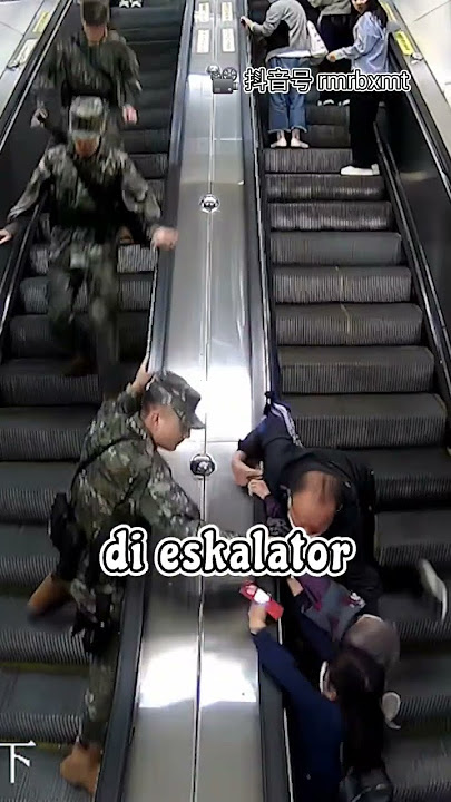 Bikin Salut, Sigapnya Tentara Saat Menolong Orang‼️ #shorts #faktamenarik #viralvideo #respect
