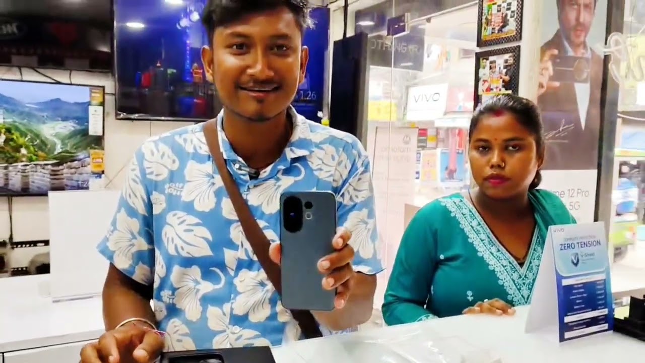 Vivo X200 FE Unboxing at Moment Enterprise.   Best Phone Shop in India.