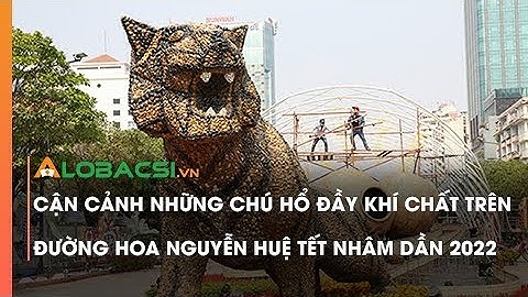 Cận cảnh những chú hổ đầy khí chất trên đường hoa Nguyễn Huệ Tết Nhâm Dần 2022