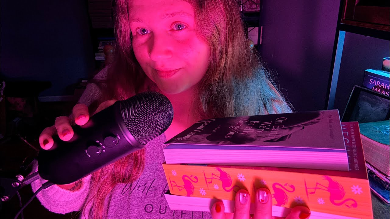 ASMR Whispered book haul 📚 (book tapping & whispered reading) 