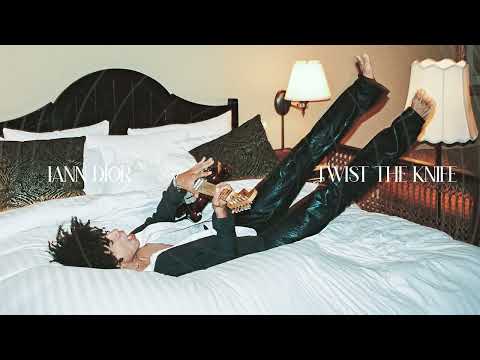 iann dior - TWIST THE KNIFE