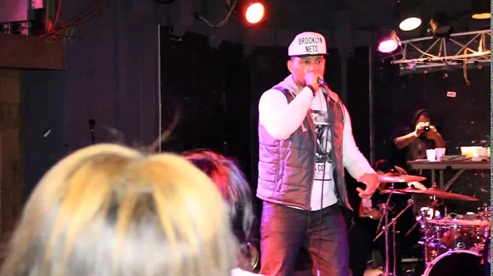 P.O. live performance