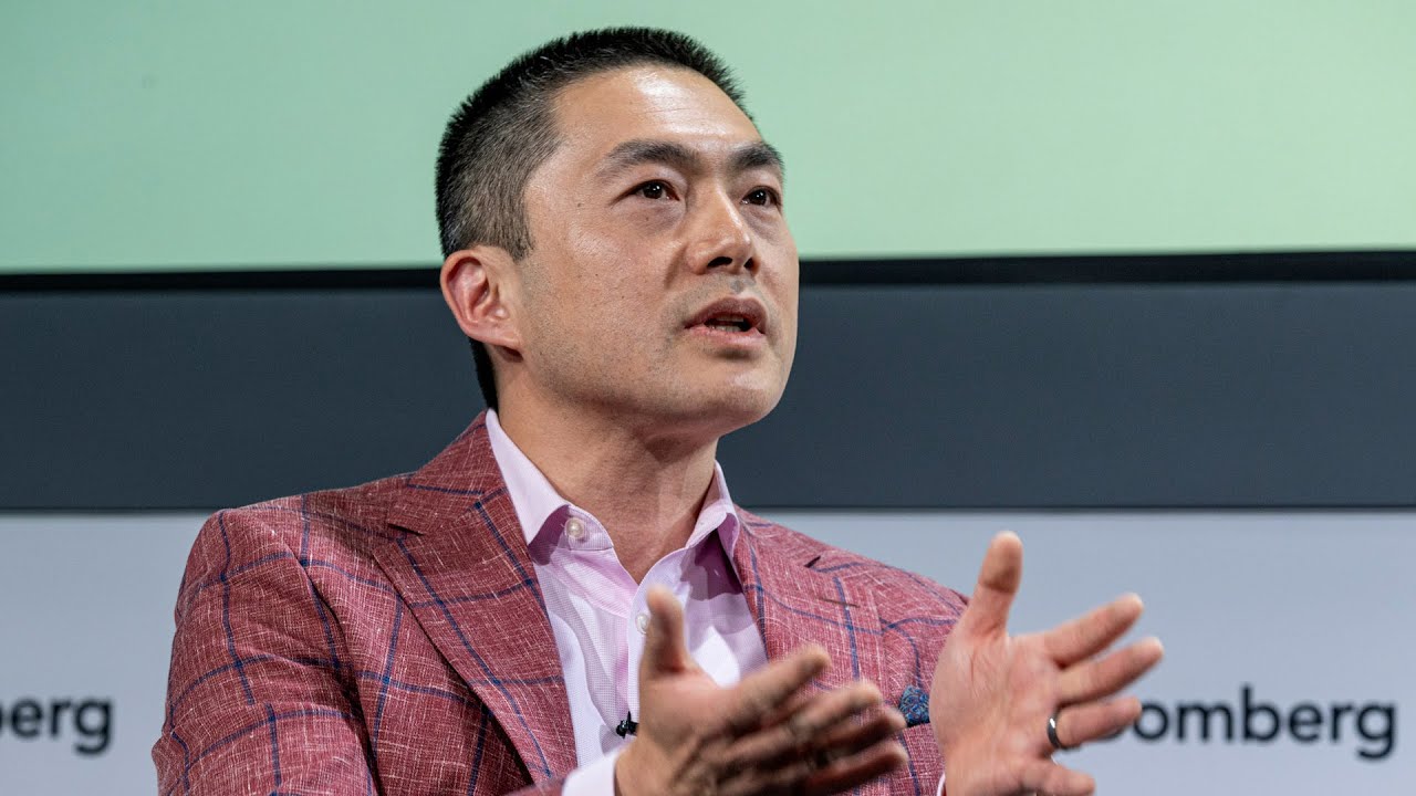 Sequoia’s New Leaders Raise About B for Biggest Bets