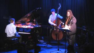 Vignette de la vidéo "But Beautiful -- Taylor Eigsti Trio ft. Dayna Stephens and Zach Moses"