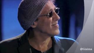 Miniatura del video "Adriano Celentano - Una carezza in un pugno - Live Arena di Verona (2012)"