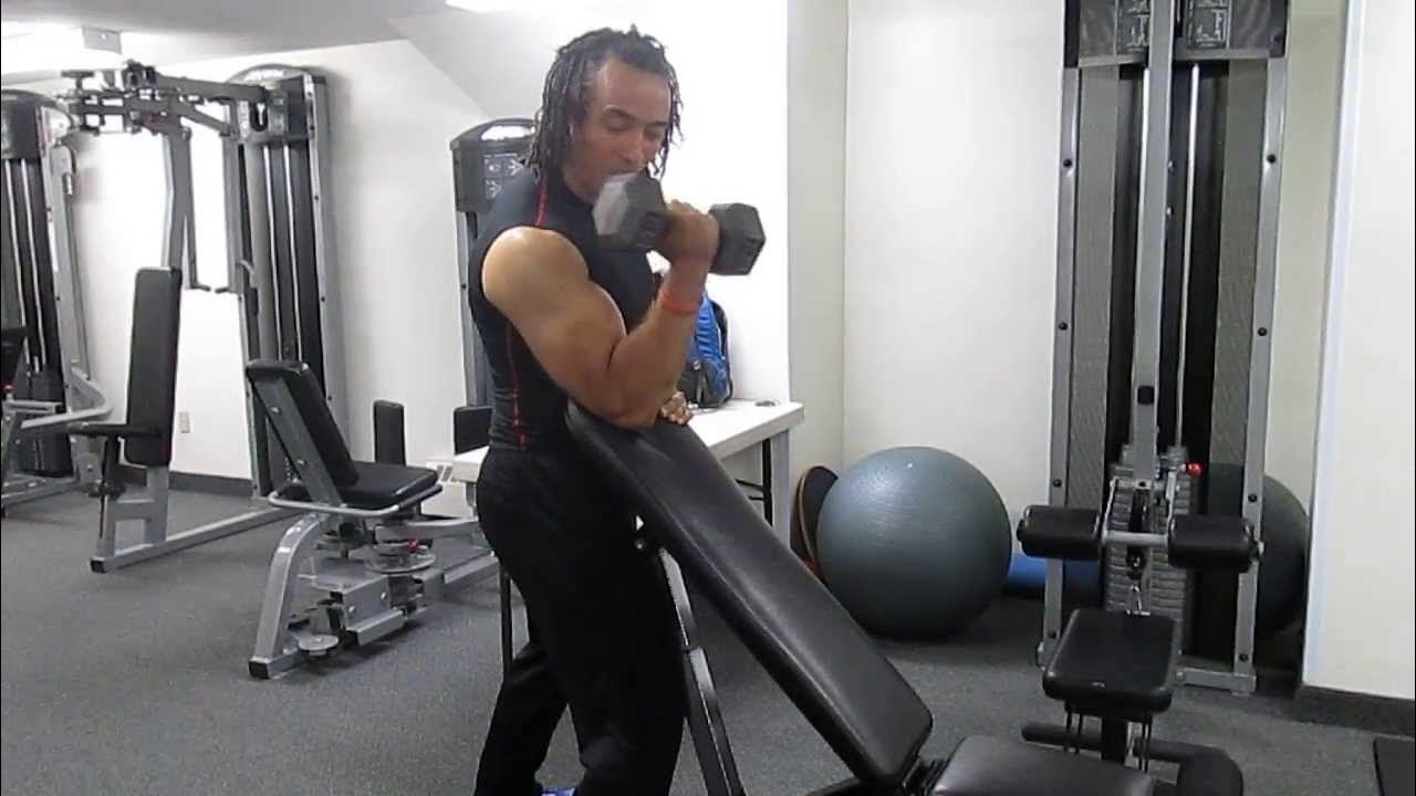How To Do Preacher Curls At Home How to do dumbbell preacher curls using an adjustable bench - YouTube