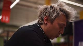 Antegnate Cooking Show - Andrea Mainardi Cucina Il Risotto Da Auchan