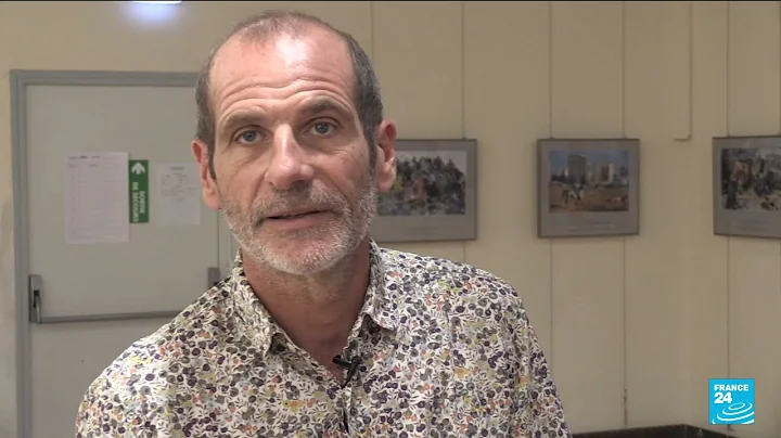 Photojournalist Eric Bouvet shares 40 year of memo...
