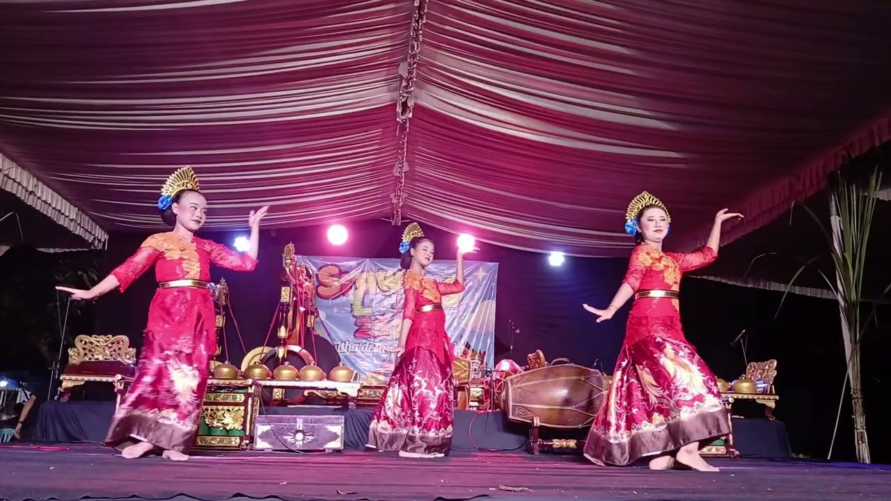 TARI PUTRI NGRUJI Oleh ANIN dkk Sanggar Seni Serambi Sukowati SRAGEN JAWA TENGAH