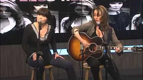 Sweethearts of the Rodeo Perform "You Can't Hold M...