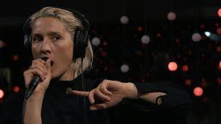 Cate Le Bon - Home To You (Live on KEXP)