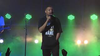 Video thumbnail of "Todd Dulaney - King of Glory (Live In Orlando)"