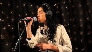 FKA twigs - Two Weeks (Live on KEXP)