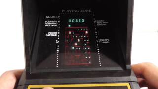 17732 Gakken FL LSI Tabletop Game Super Puck Monster - YouTube