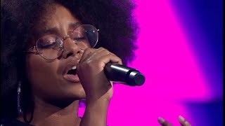 Alícia Rosa sings 'Como Seria' by Coach Dino D'Santiago (The Voice Portugal)