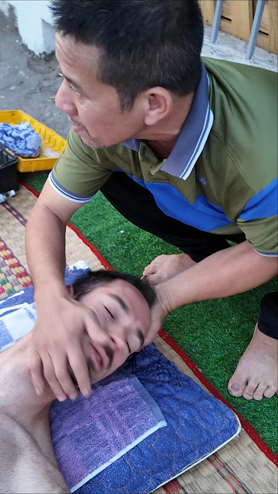 Vietnamese Highway 'MASSAGE' is more like Torture 😵‍💫 #cupping #street #relax #relaxing #asmr