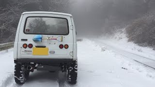 決戦 BOMBER マフラー　ジムニー JA11 スノードライブ 雪道