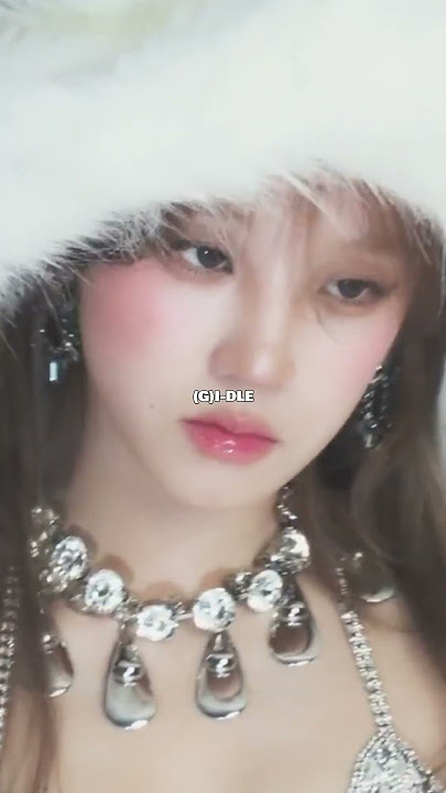 (G)I-DLE Paying for Half of Their MV Super  Lady!