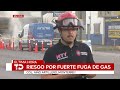 Fuerte fuga de gas sobre la avenida Bernardo Reyes afecta vialidad en Monterrey