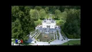 Линдерхоф / Linderhof (Travel Video)(Линдерхоф -- «маленький Версаль в Альпах» Линдерхоф расположен в долине Грасвангталь на территории заповед..., 2013-10-30T14:24:07.000Z)