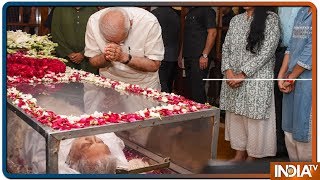 PM Modi Pays Tribute to Former Delhi CM Sheila Dikshit at Her Residence