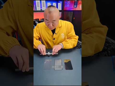 Phone Screens In China Seem Unique thumbnail