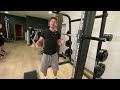 Explication rapide des fentes bulgard  la smith machine  musculation