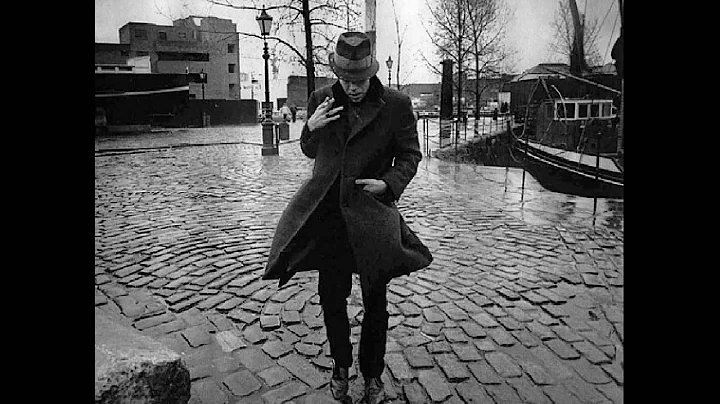 Tom Waits - Tom Traubert's Blues (Four Sheets to t...