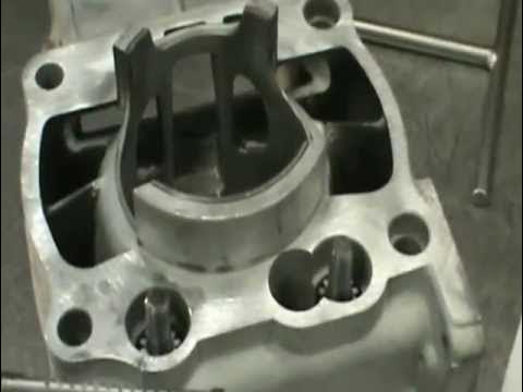 KX250 Power Valve - YouTube