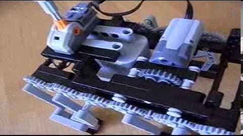 Lego Technic Variable Parallel Linkage 4 Legged Walking Robot 015