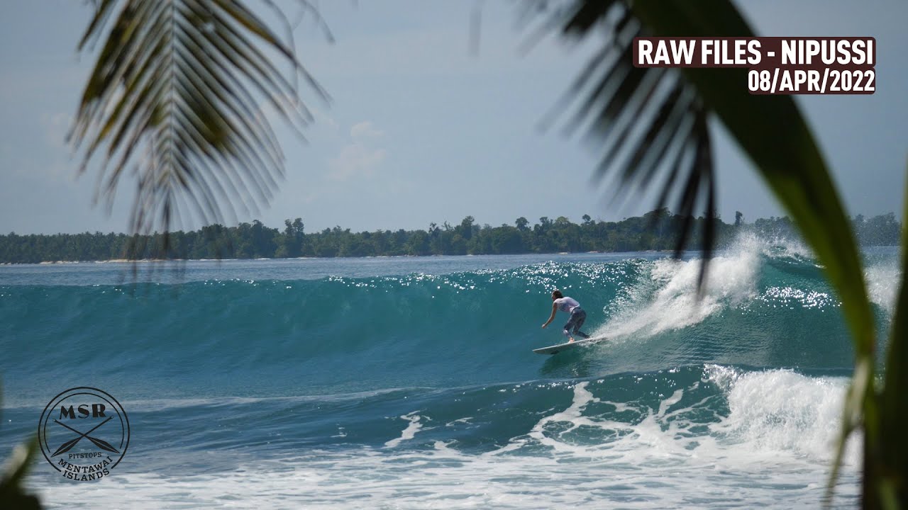 3 Surfers Lineup - Glassy Perfect Nipussi/Mentawais - RAWFILES - 08/APRIL/2022