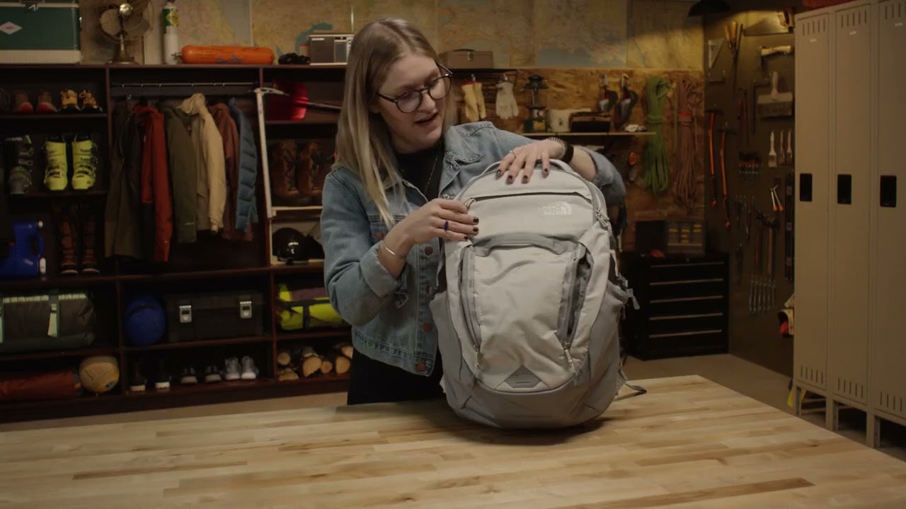 The North Face - Surge 31L Backpack