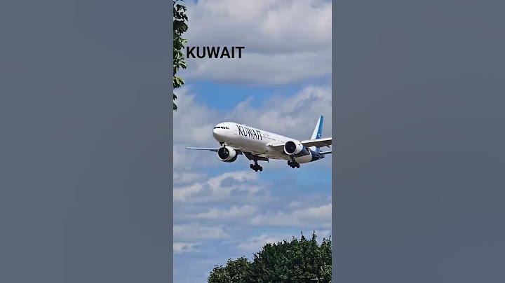 KUWAIT airways b777 landing at Heathrow