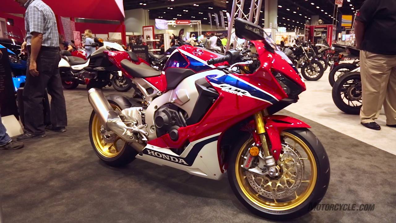 17 Honda Cbr1000rr Sp And Sp2 At Aimexpo Youtube