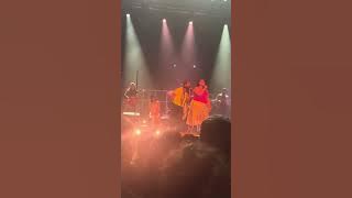 Thee sacred souls Josh x Astyn - trade of hearts Live London