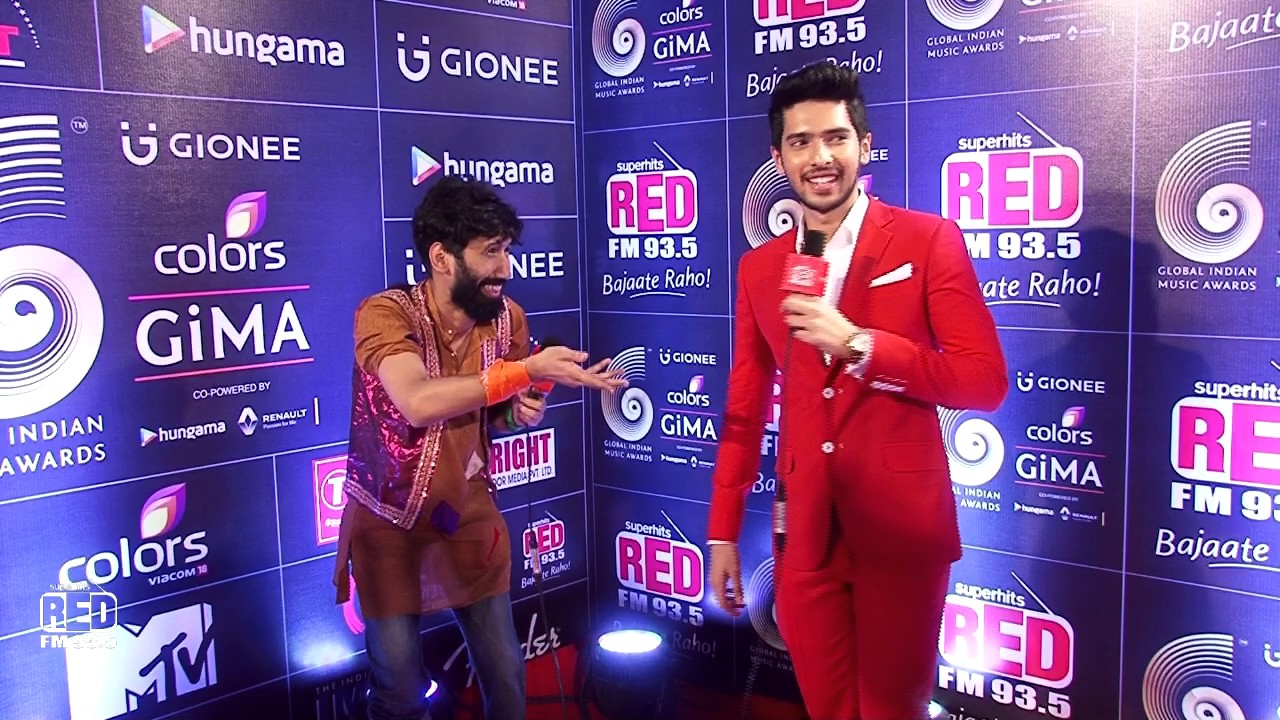 GIMA AWARDS 2016 RED CARPET - Armaan Malik with KaanPhaad ABHILASH