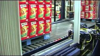 Lantech S 2500 Automatic Wrapper With Edgeboard Applicator by Abco Kovex 1,828 views 8 years ago 54 seconds