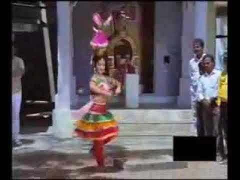 Durga tamil song karagattam aadivarum paadivarum