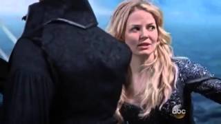 4x22 Emma 'meets' hook