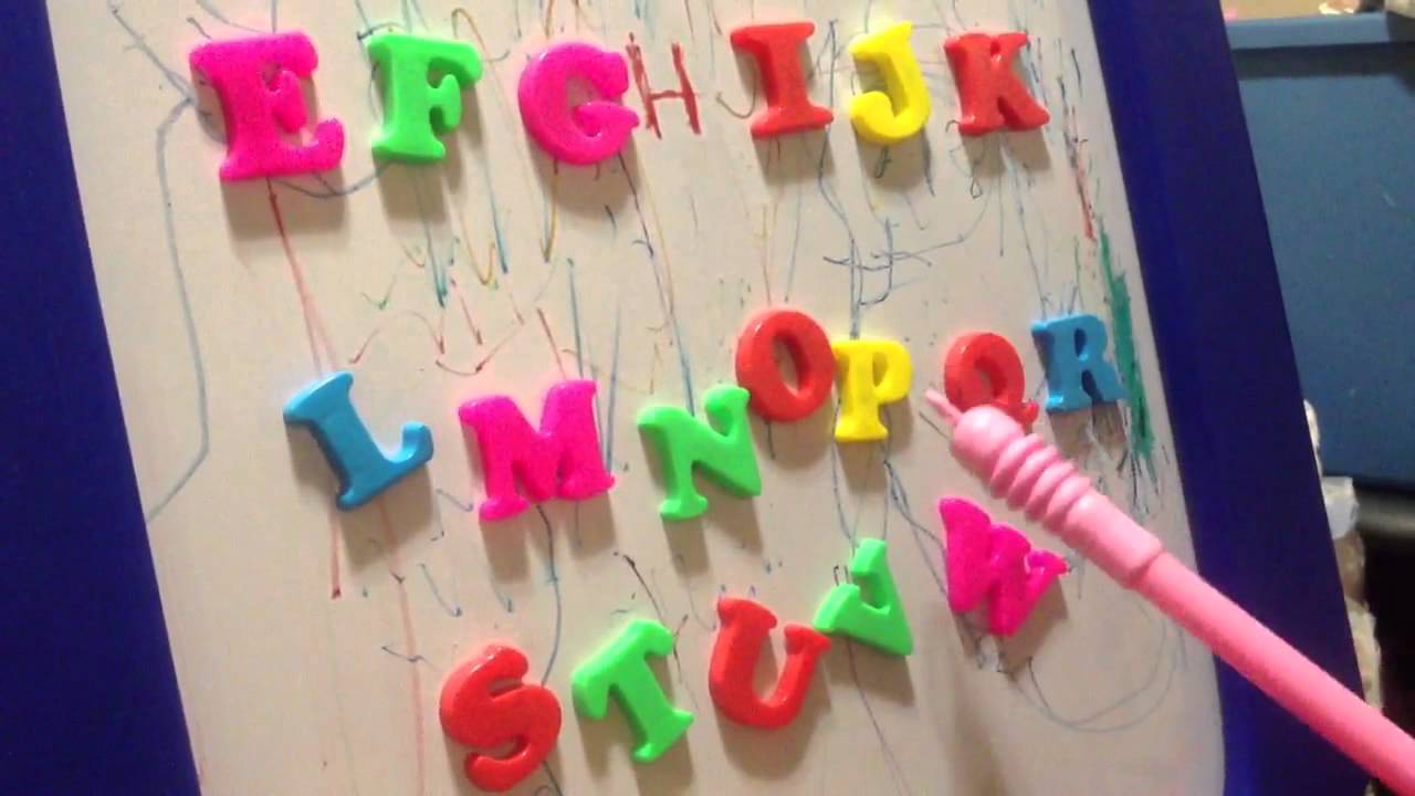 Phoebe reciting her Alphabet - YouTube
